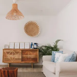 Pure Fonte Velha Bed & Breakfast